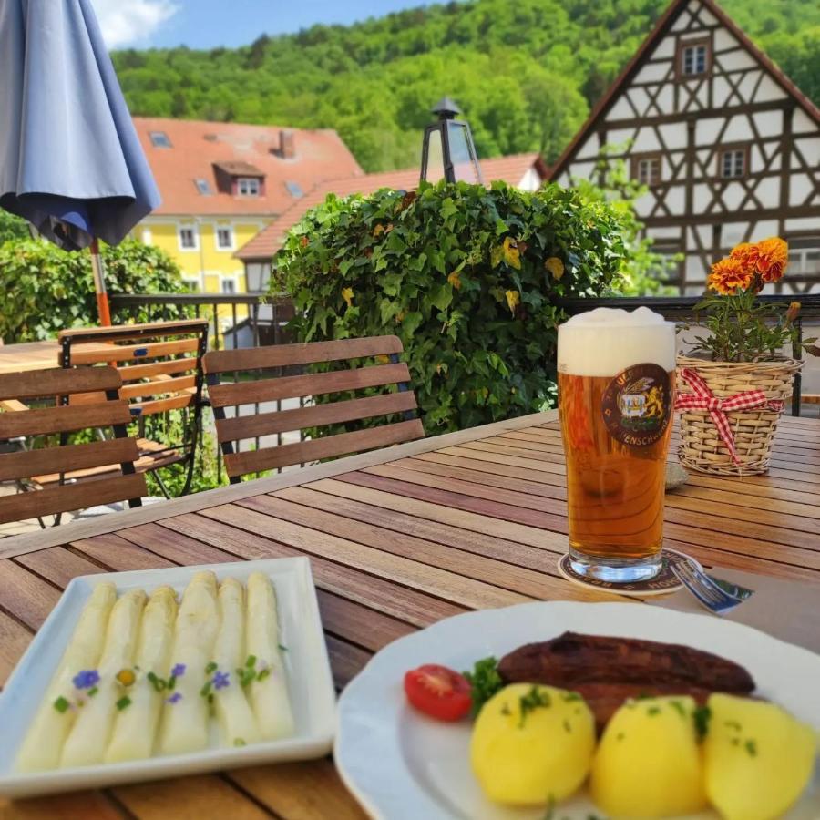 Gasthof Hotel Zur Post Egloffstein Exterior photo
