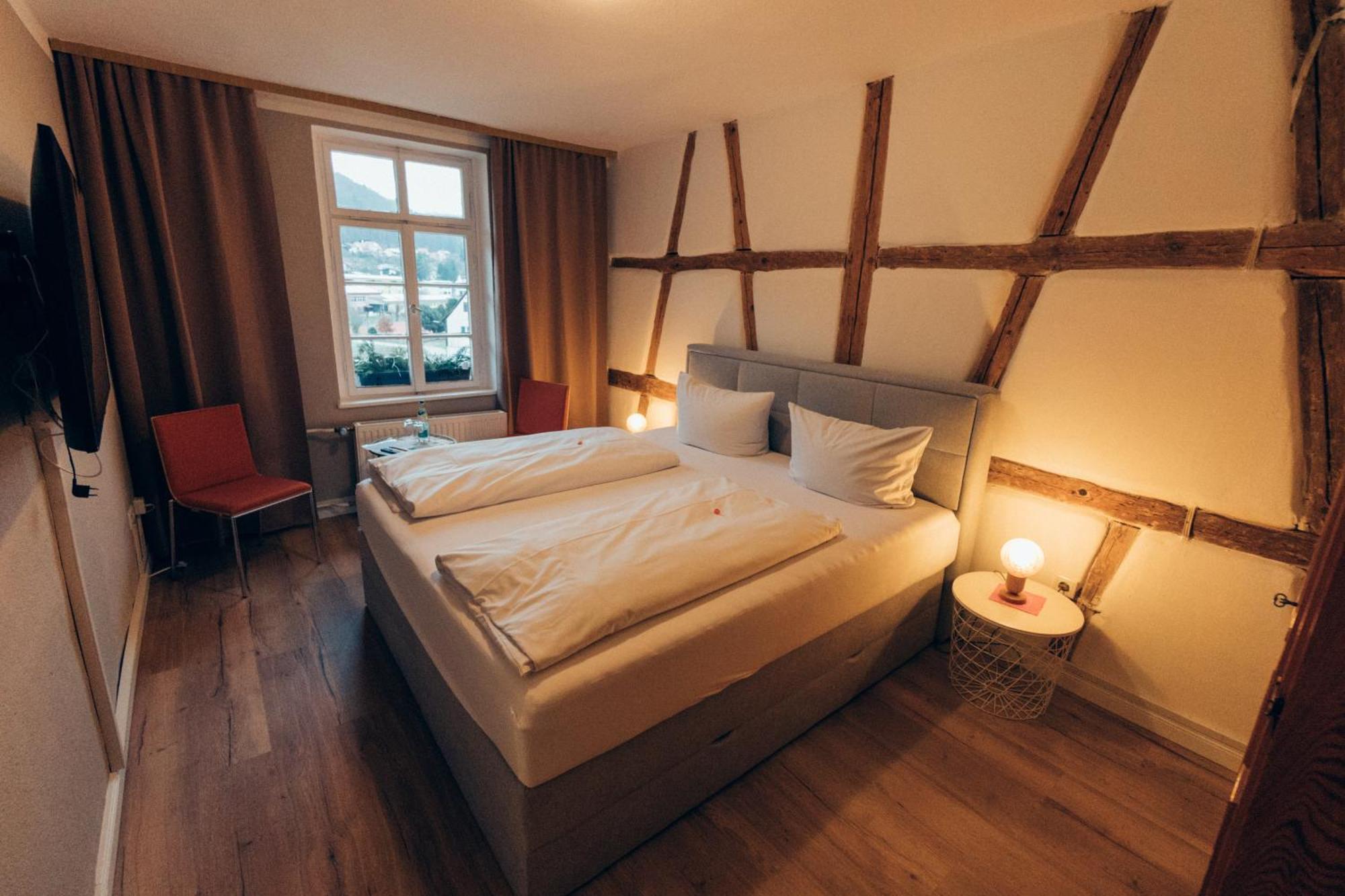 Gasthof Hotel Zur Post Egloffstein Exterior photo
